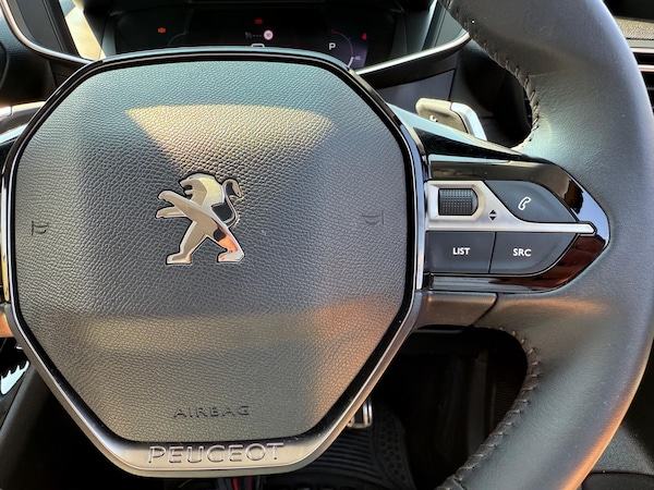 Used Peugeot 208 2023 for sale - 75257131: Photo 61