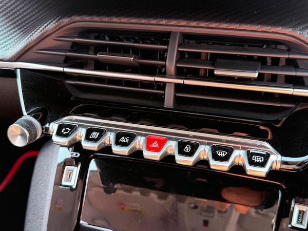 Used Peugeot 208 2023 for sale - 75257131: Photo 70