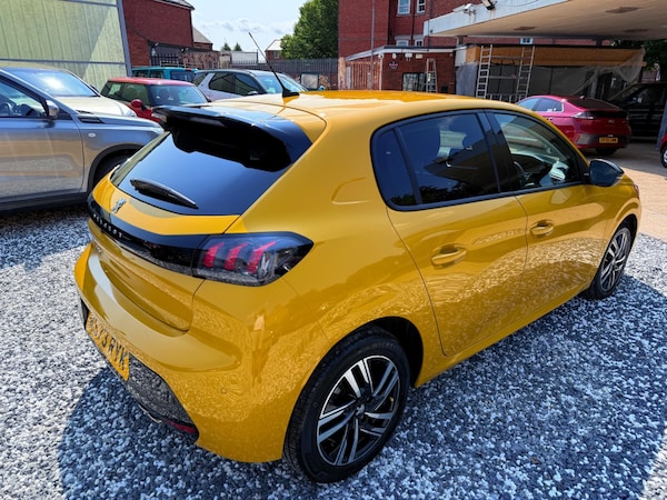 Used Peugeot 208 2023 for sale - 75257131: Photo 8