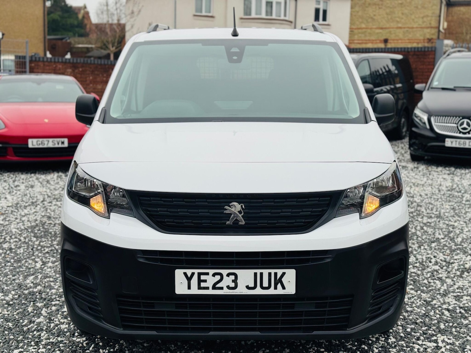 Used Peugeot Partner 2023 for sale - 77456495: Photo 2