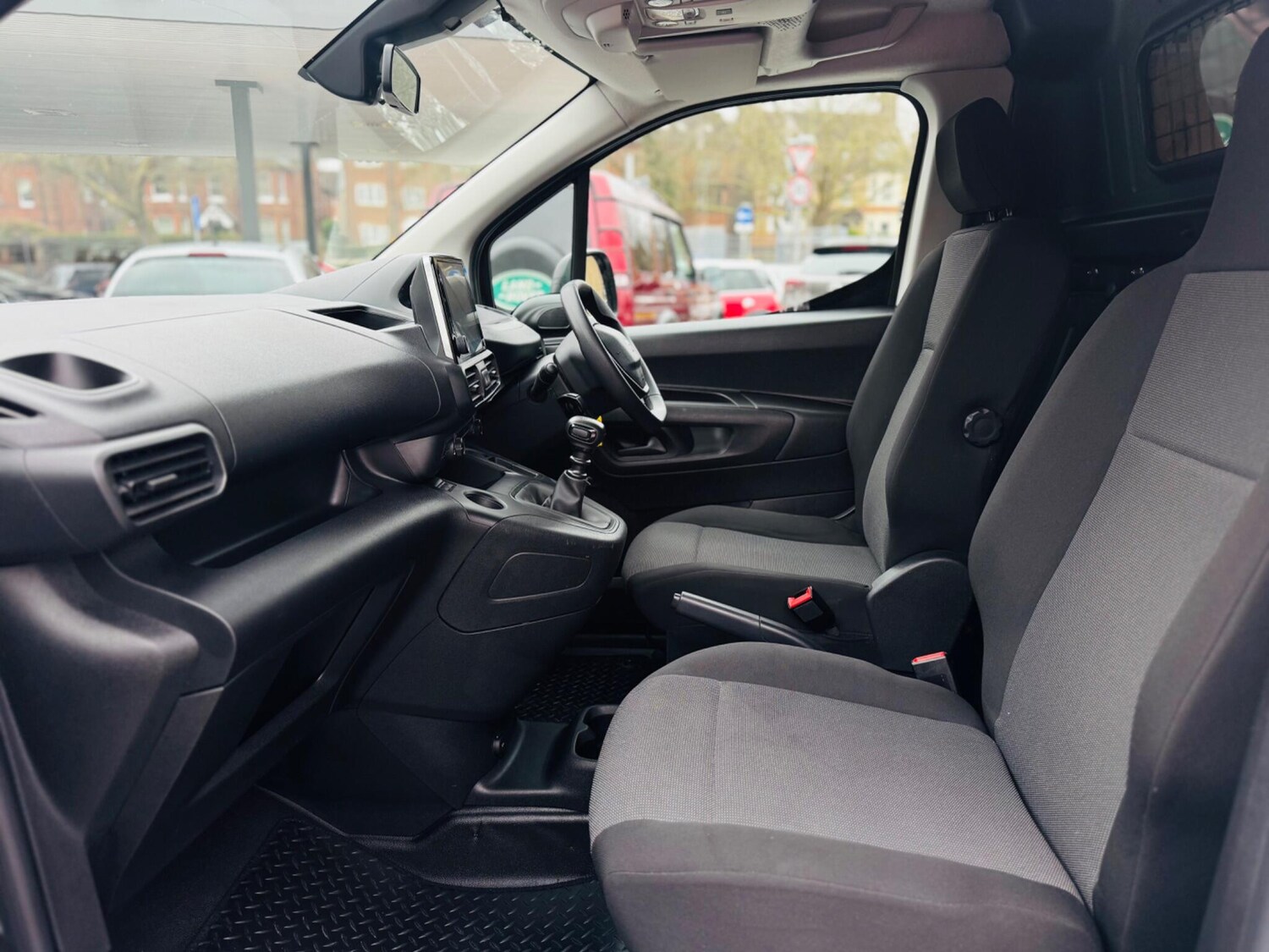 Used Peugeot Partner 2023 for sale - 77456495: Photo 31