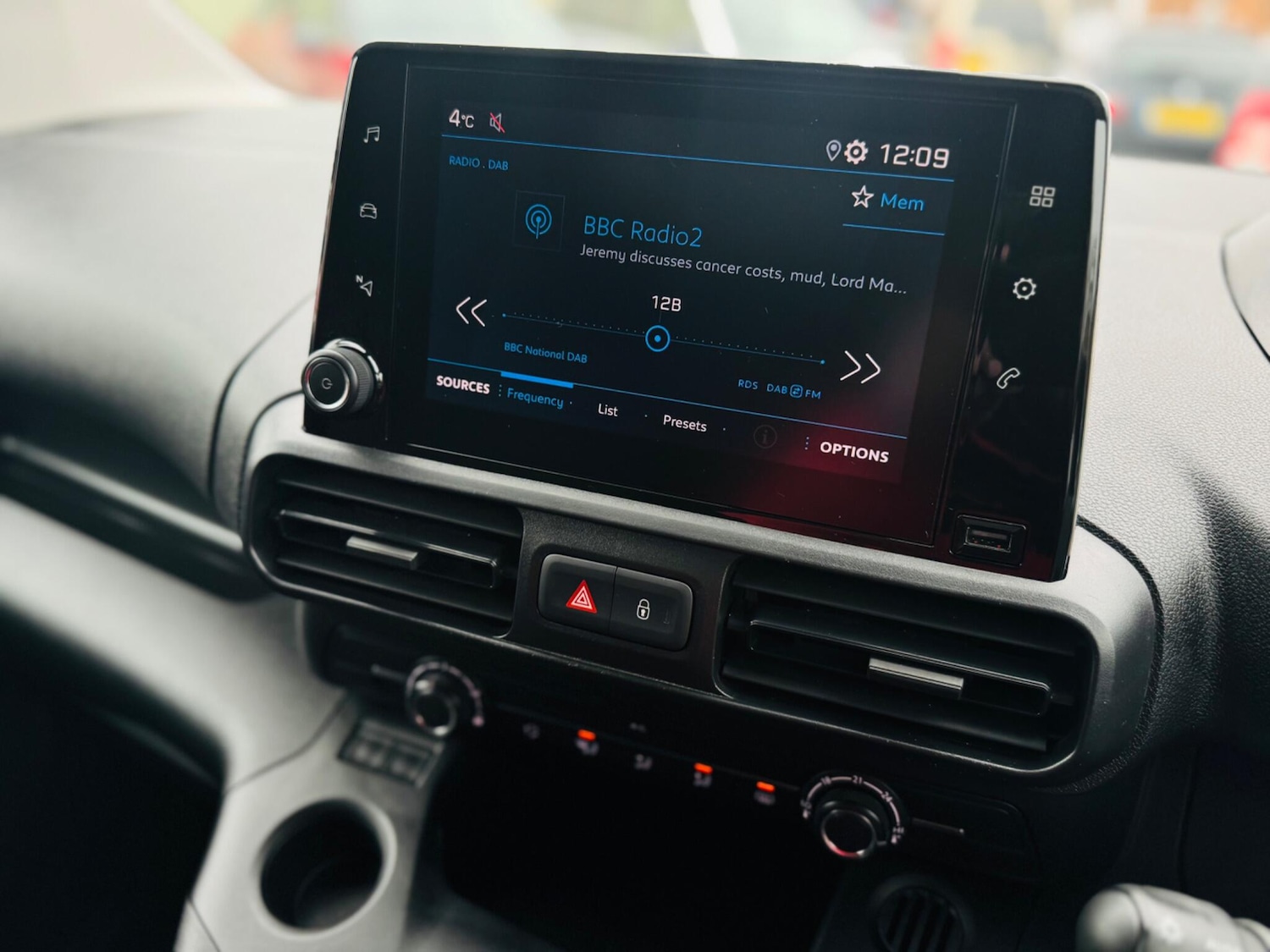 Used Peugeot Partner 2023 for sale - 77456495: Photo 33