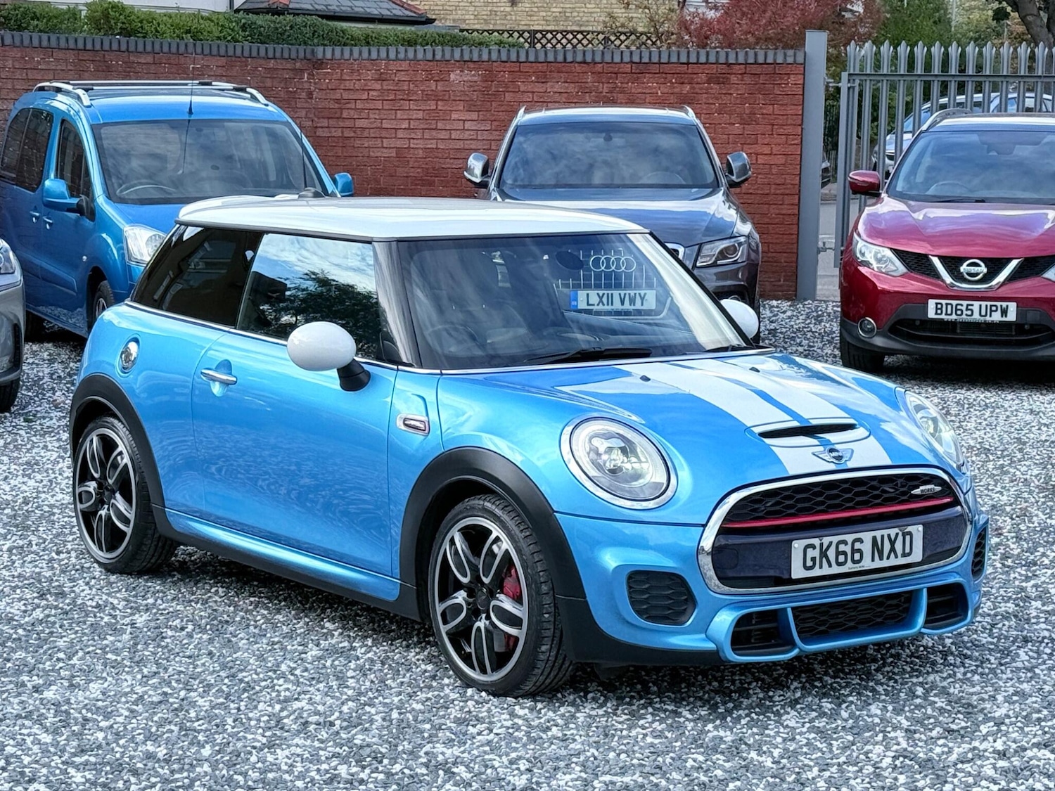 Used MINI Hatch 2016 for sale - 76041877: Photo 13