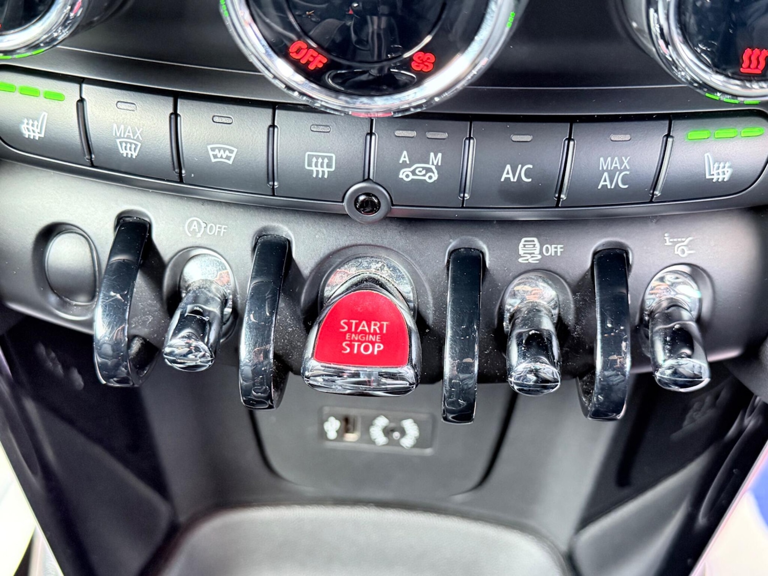 Used MINI Hatch 2016 for sale - 76041877: Photo 68