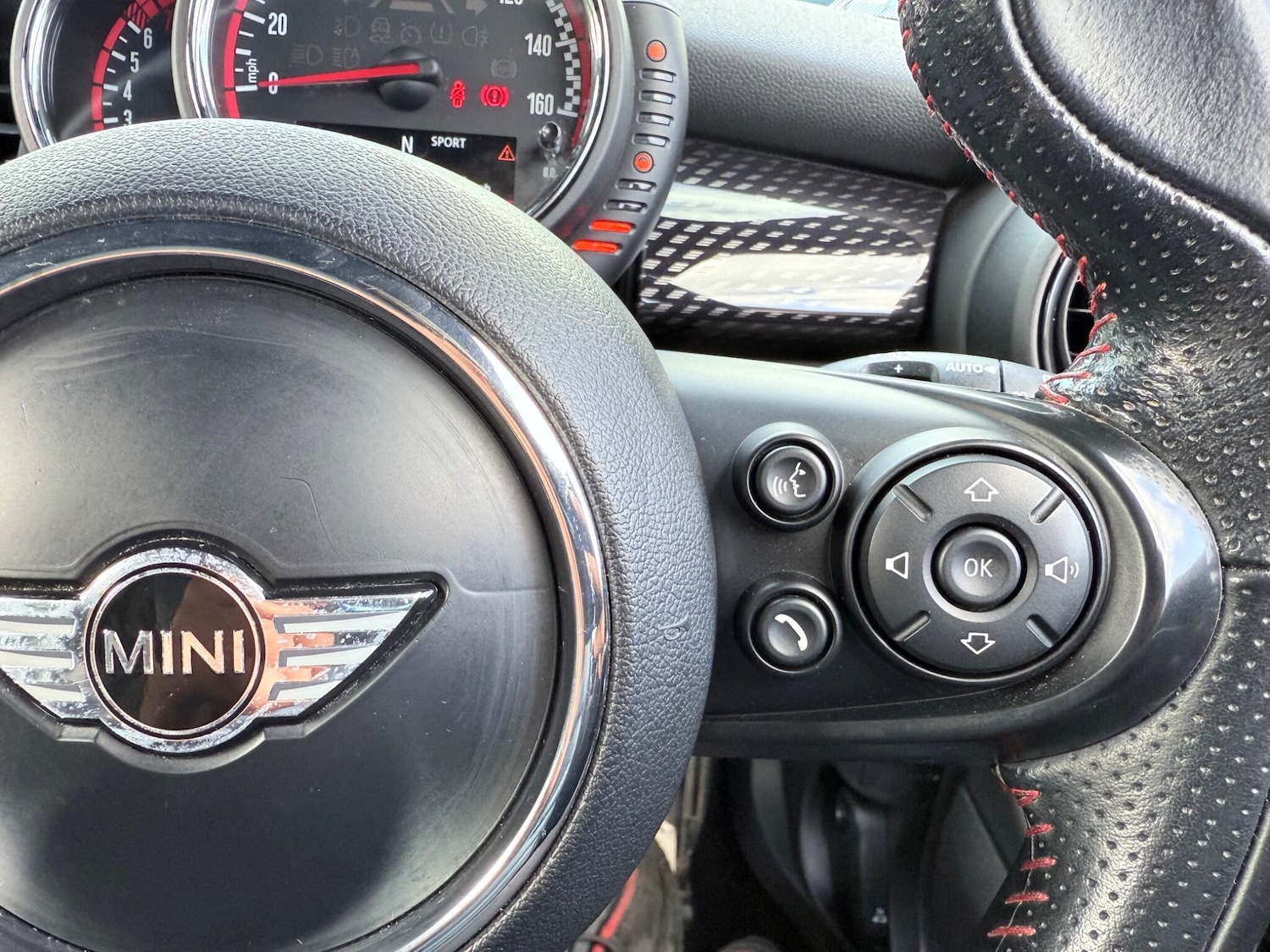 Used MINI Hatch 2016 for sale - 76041877: Photo 74