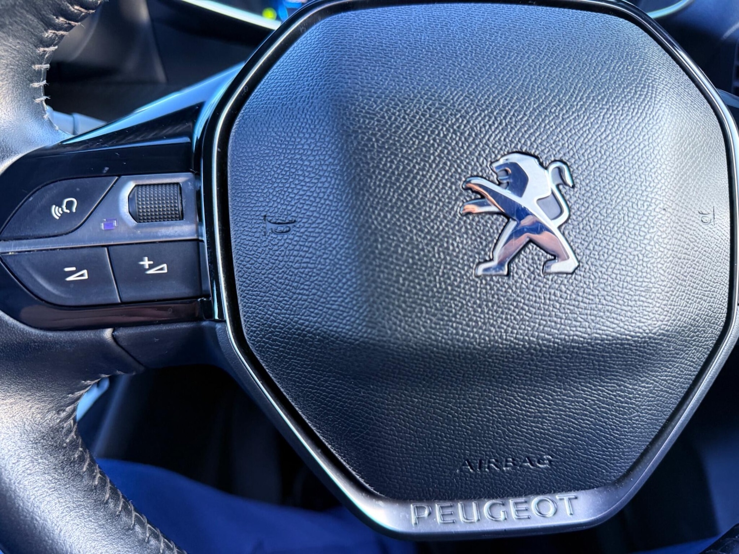 Used Peugeot 208 2020 for sale - 77377633: Photo 52