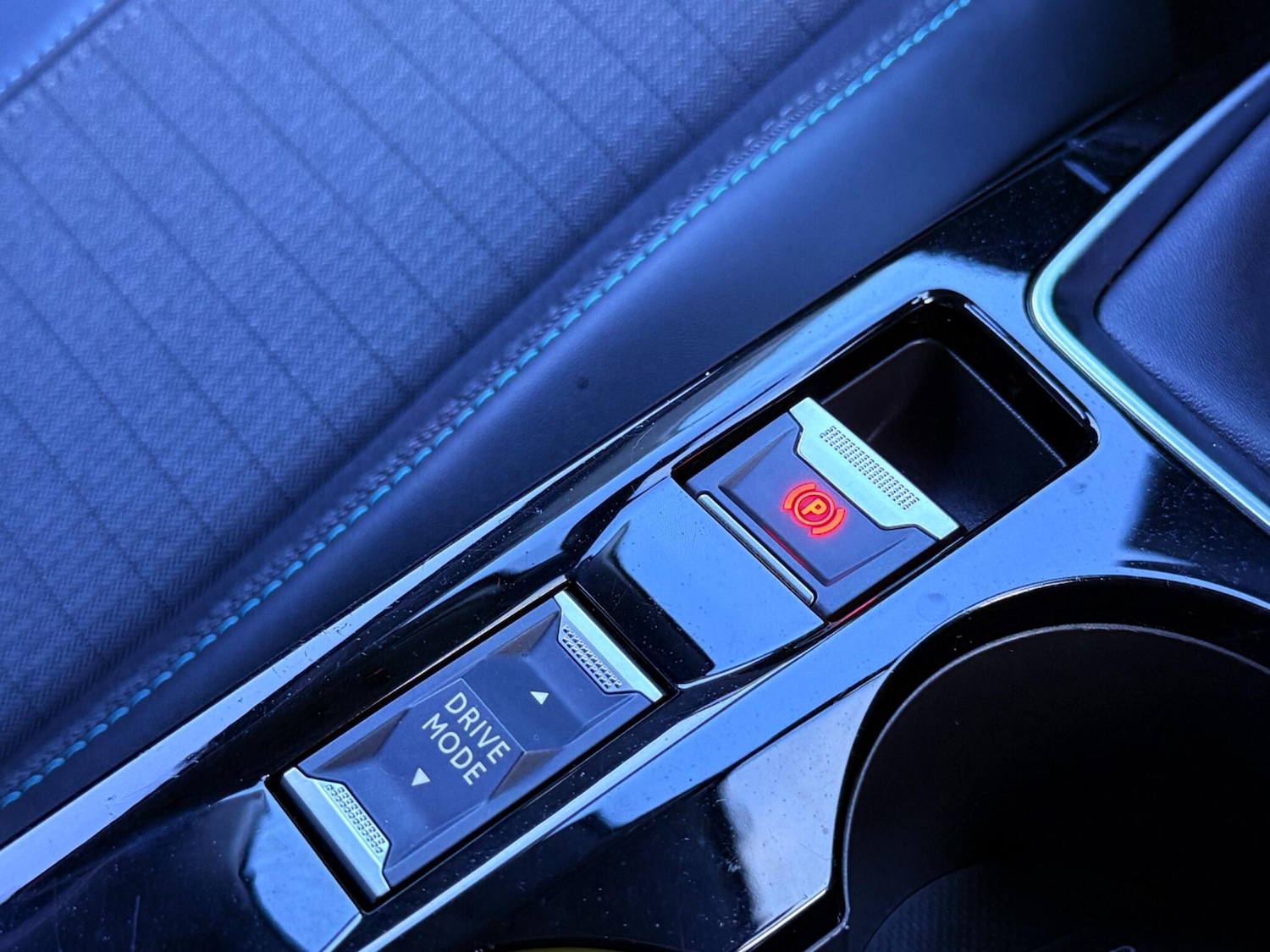 Used Peugeot 208 2020 for sale - 77377633: Photo 63