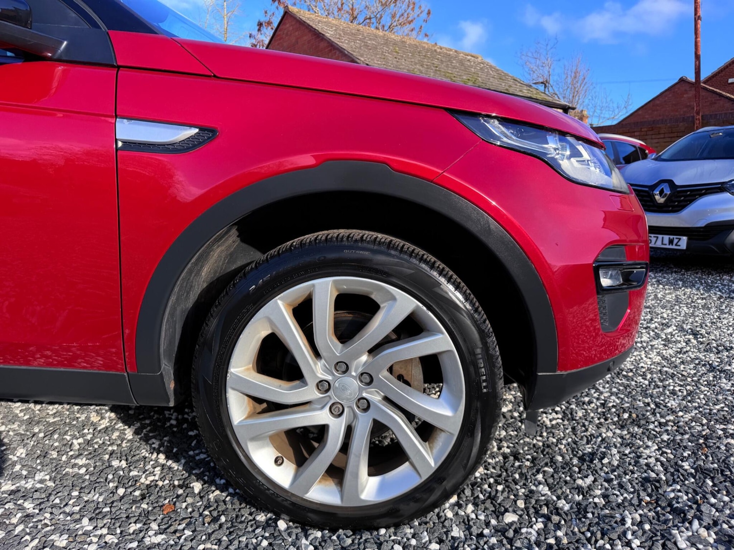 Used Land Rover Discovery Sport 2015 for sale - 77925764: Photo 29