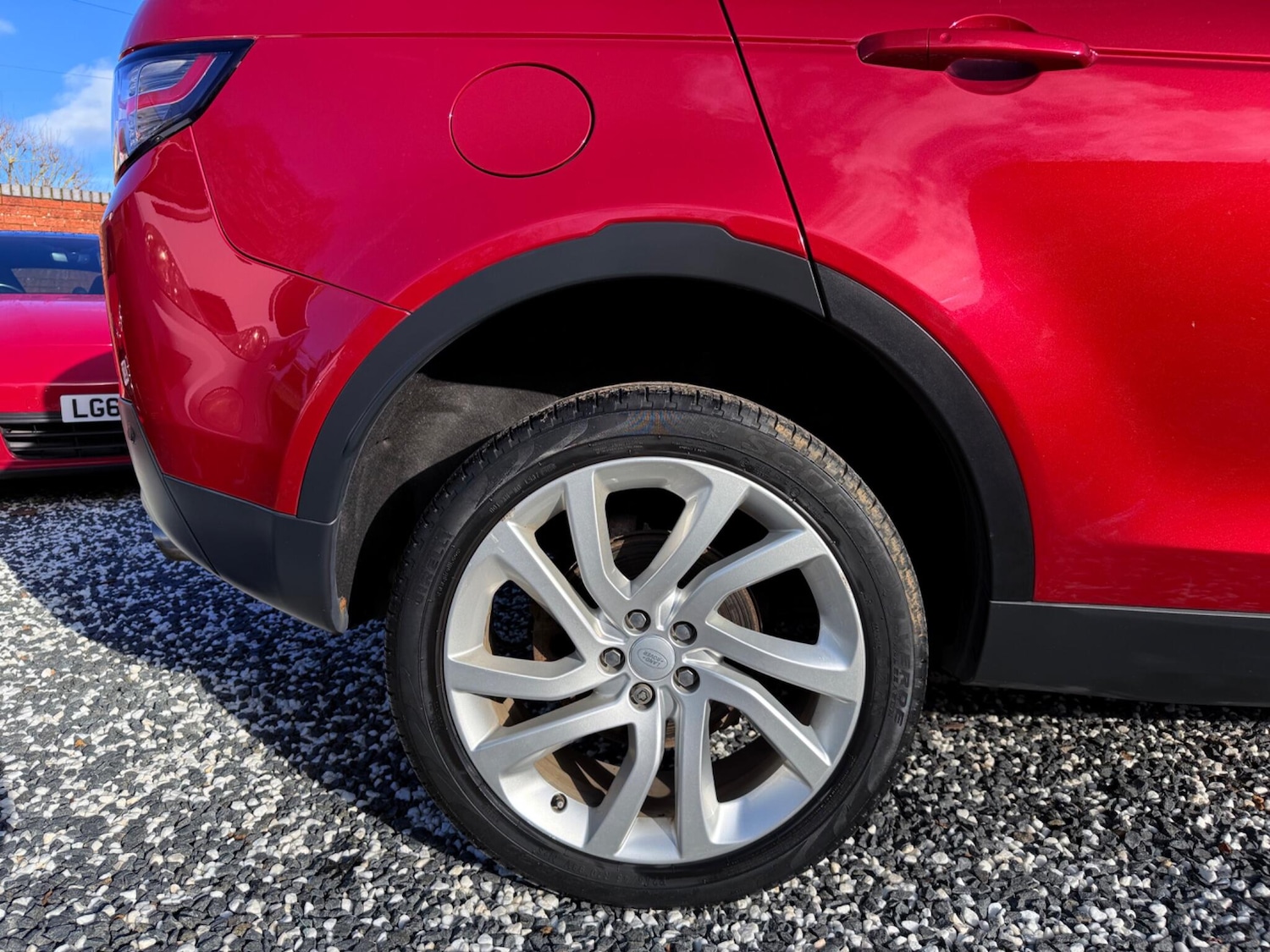 Used Land Rover Discovery Sport 2015 for sale - 77925764: Photo 30