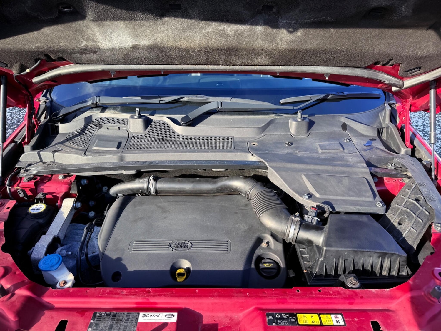 Used Land Rover Discovery Sport 2015 for sale - 77925764: Photo 34