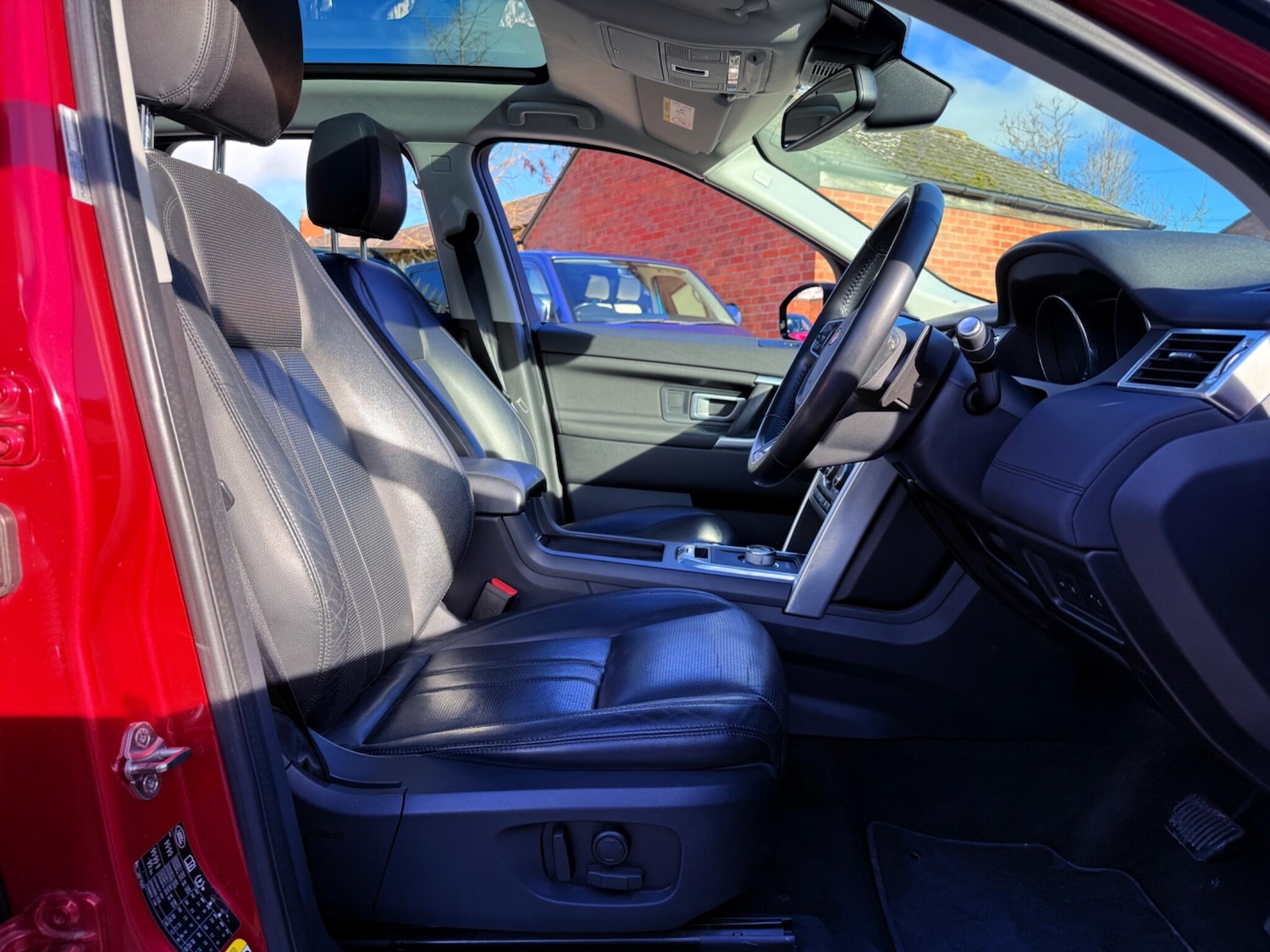 Used Land Rover Discovery Sport 2015 for sale - 77925764: Photo 36