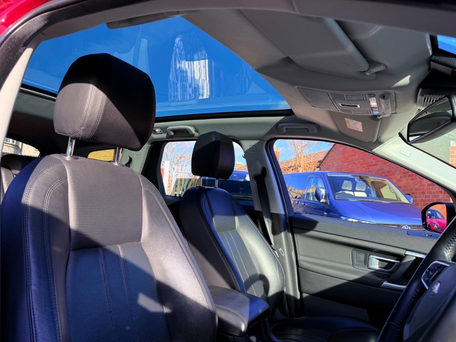 Used Land Rover Discovery Sport 2015 for sale - 77925764: Photo 37