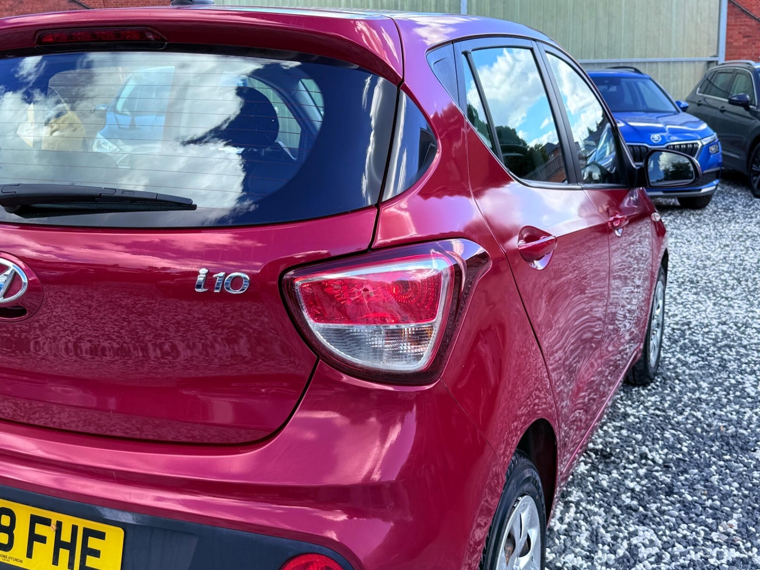 Used Hyundai i10 2018 for sale - 76988400: Photo 19