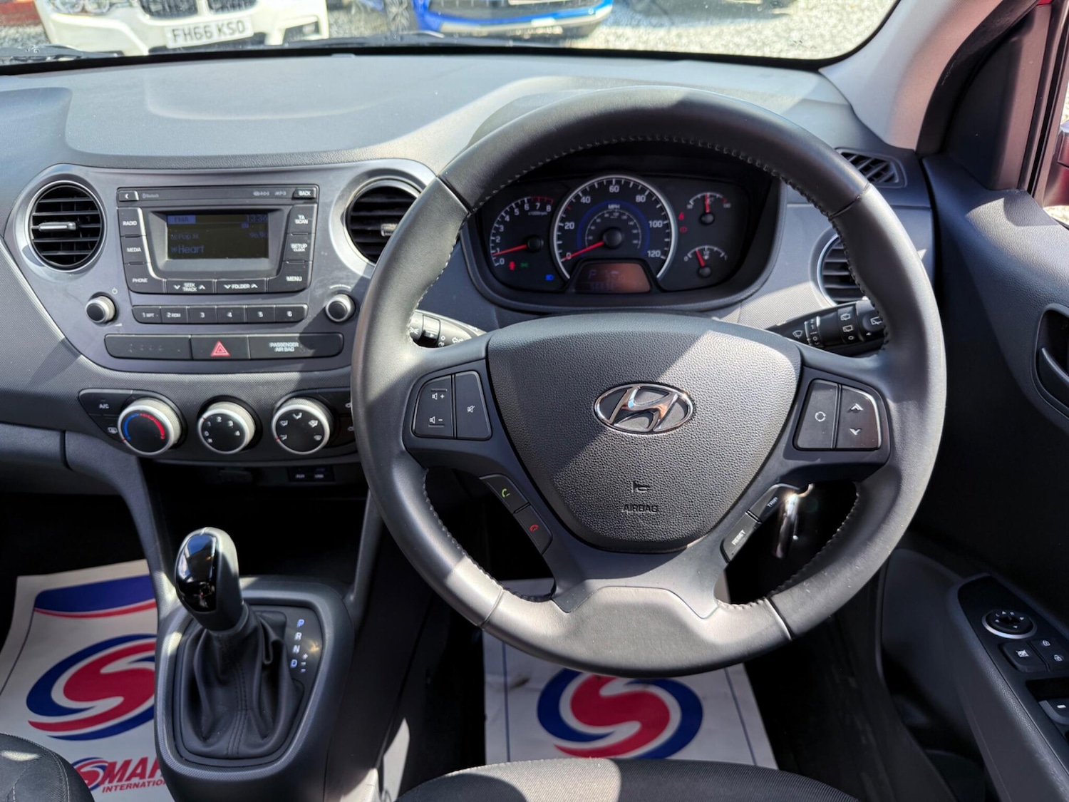 Used Hyundai i10 2018 for sale - 76988400: Photo 38