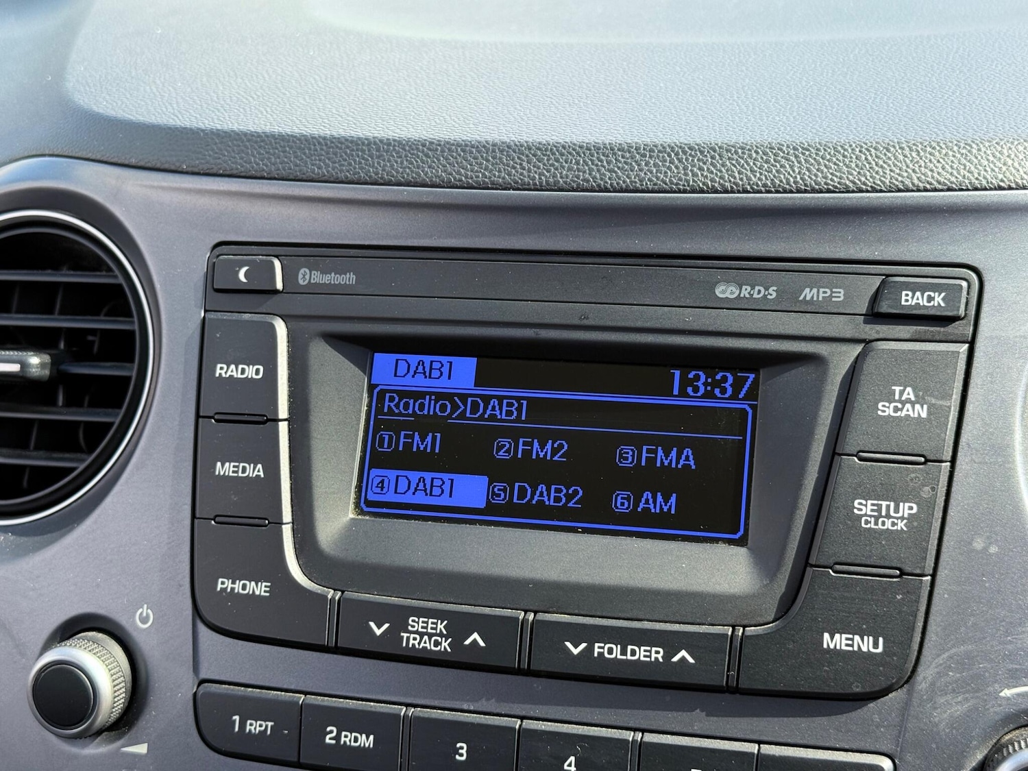 Used Hyundai i10 2018 for sale - 76988400: Photo 45