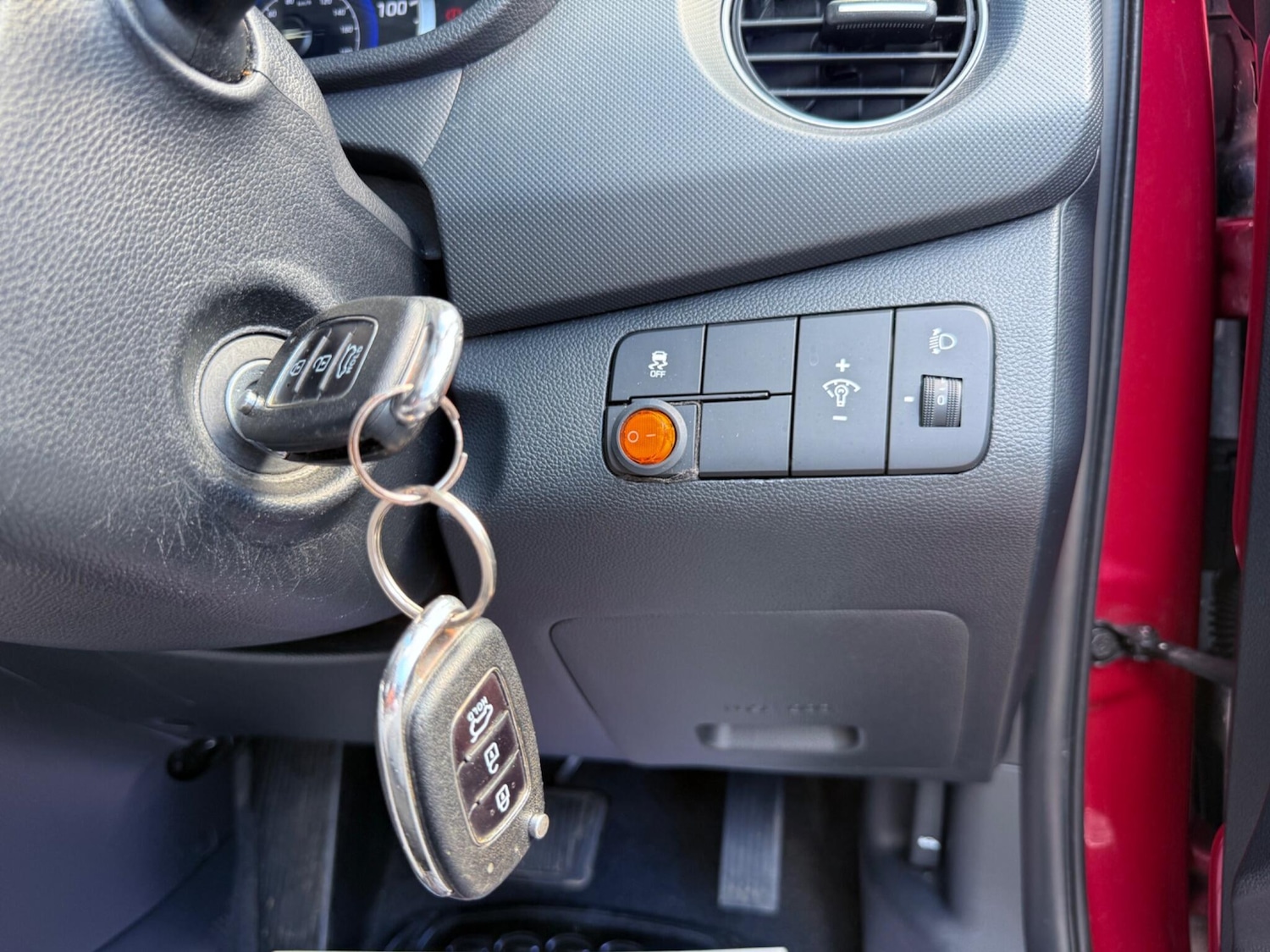 Used Hyundai i10 2018 for sale - 76988400: Photo 52