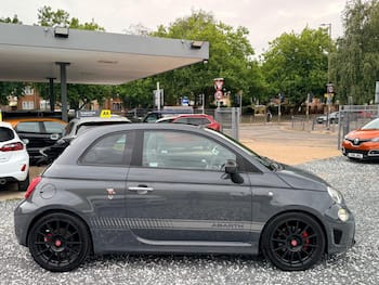 Used Abarth 695 2017 for sale - 79820873: Photo