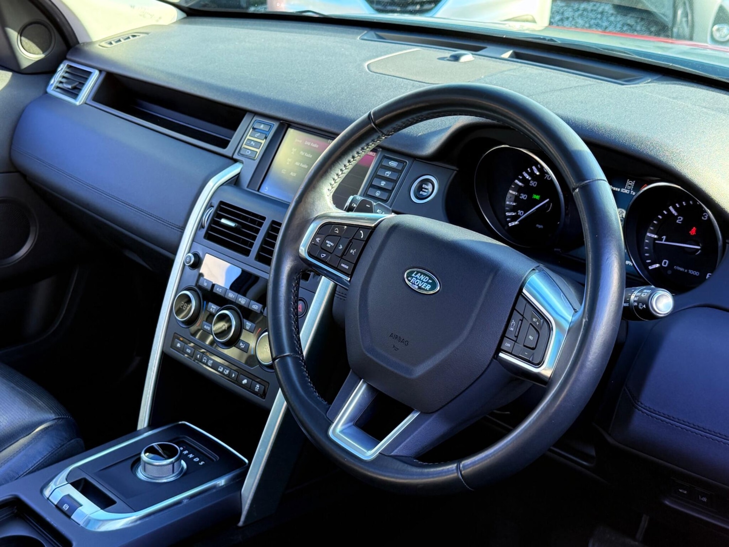 Used Land Rover Discovery Sport 2015 for sale - 77315386: Photo 53