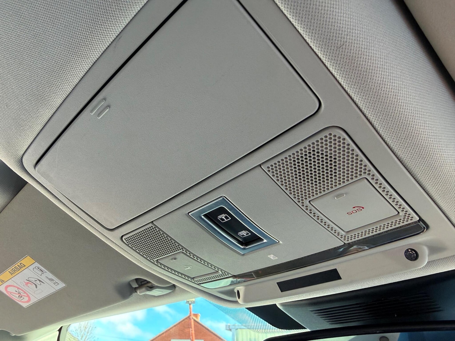 Used Land Rover Discovery Sport 2015 for sale - 77315386: Photo 69