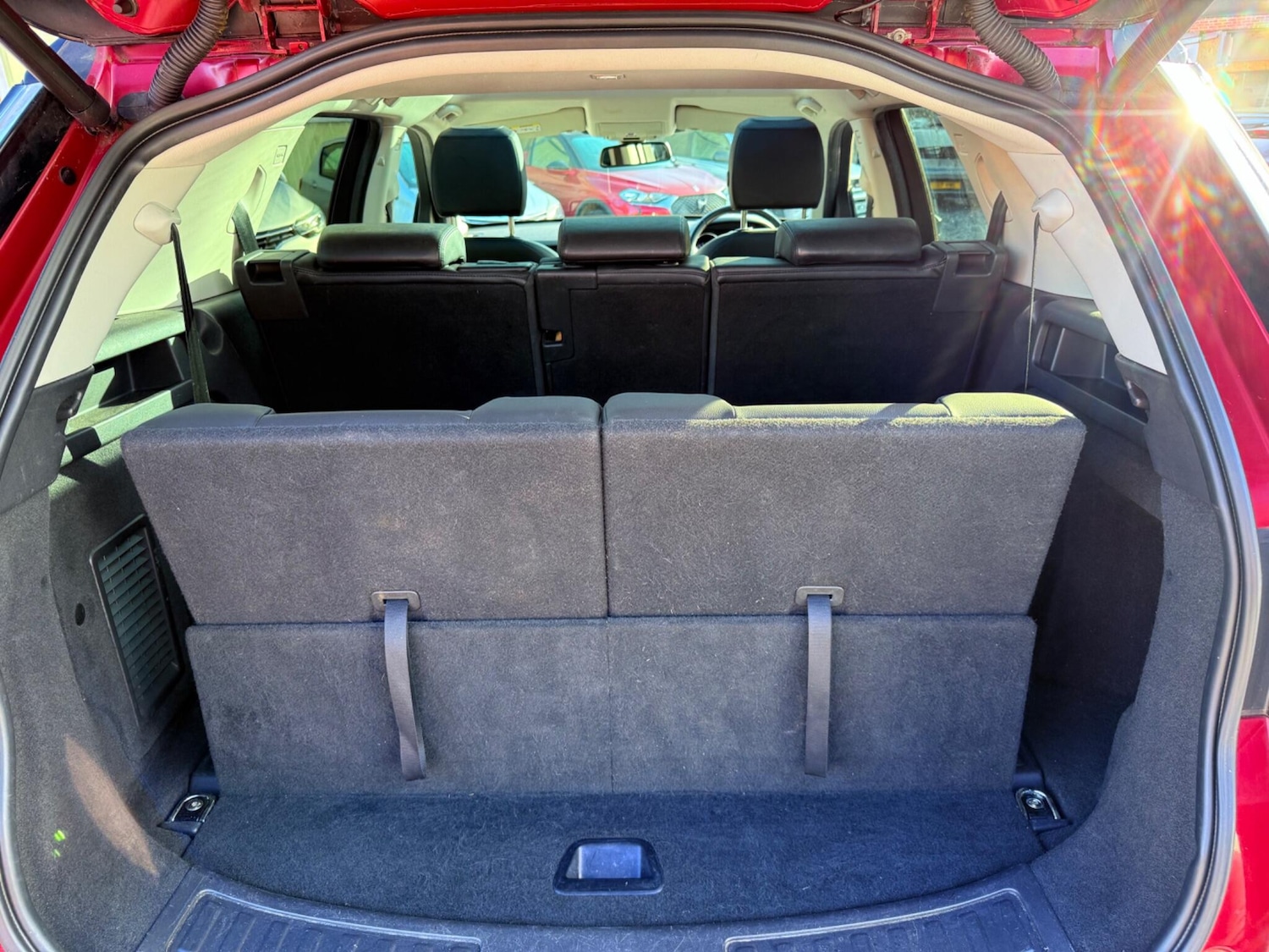 Used Land Rover Discovery Sport 2015 for sale - 77315386: Photo 76