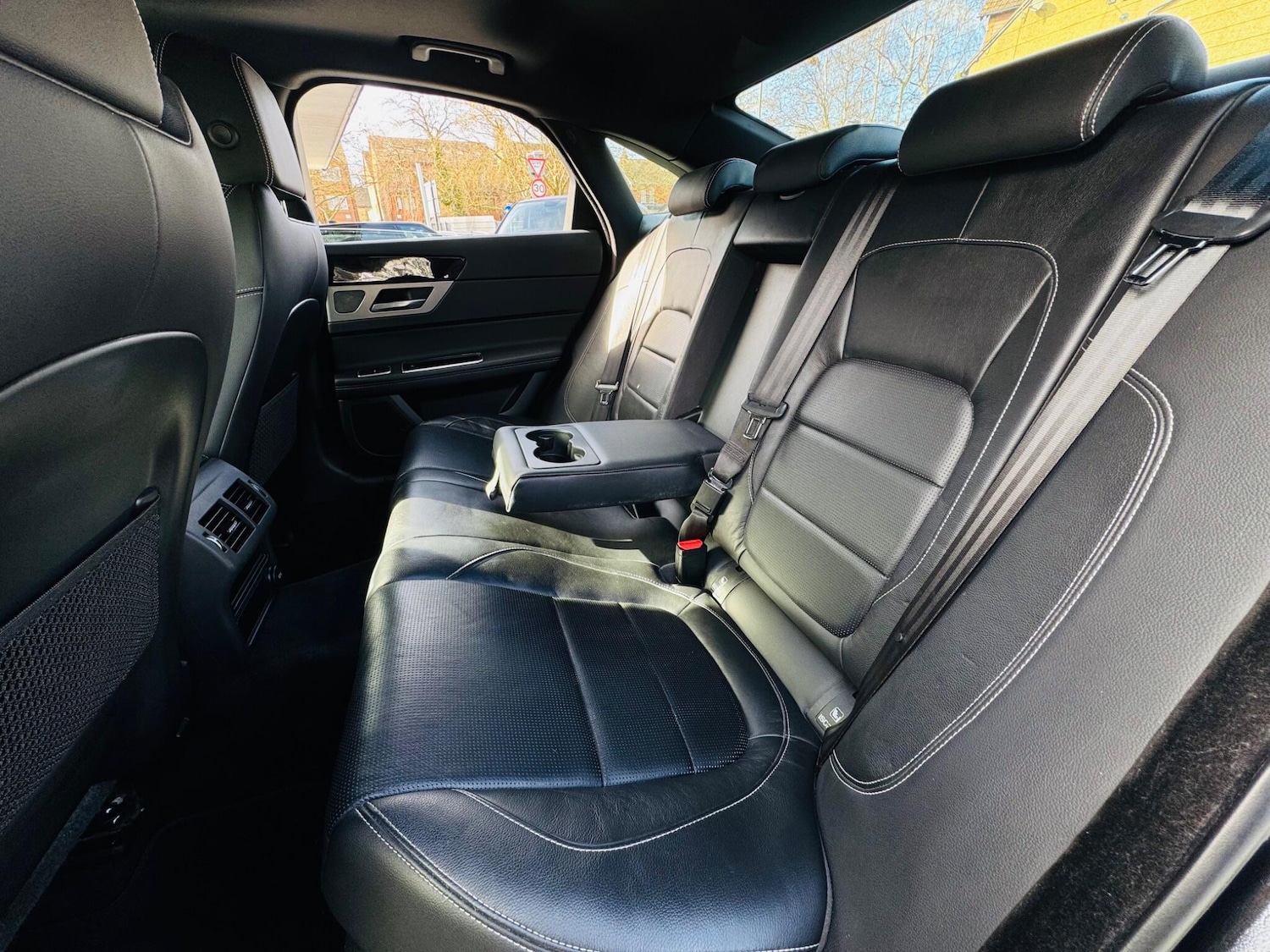 Used Jaguar XF 2017 for sale - 78062763: Photo 36