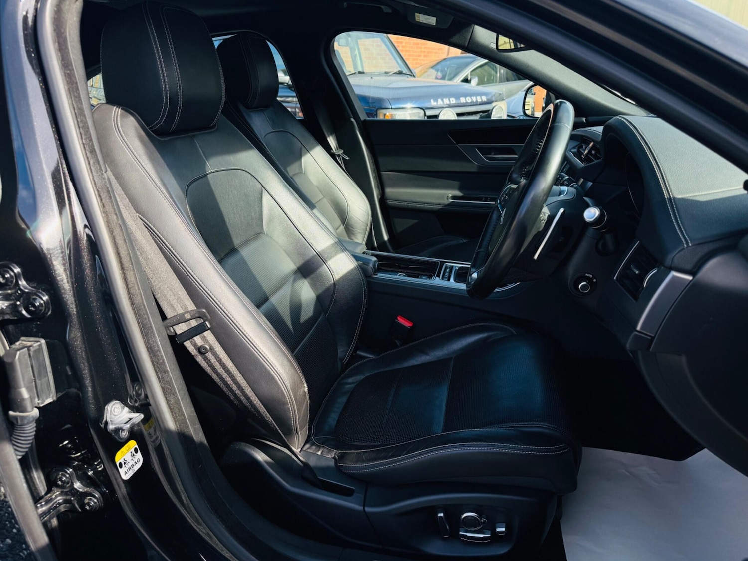 Used Jaguar XF 2017 for sale - 78062763: Photo 56