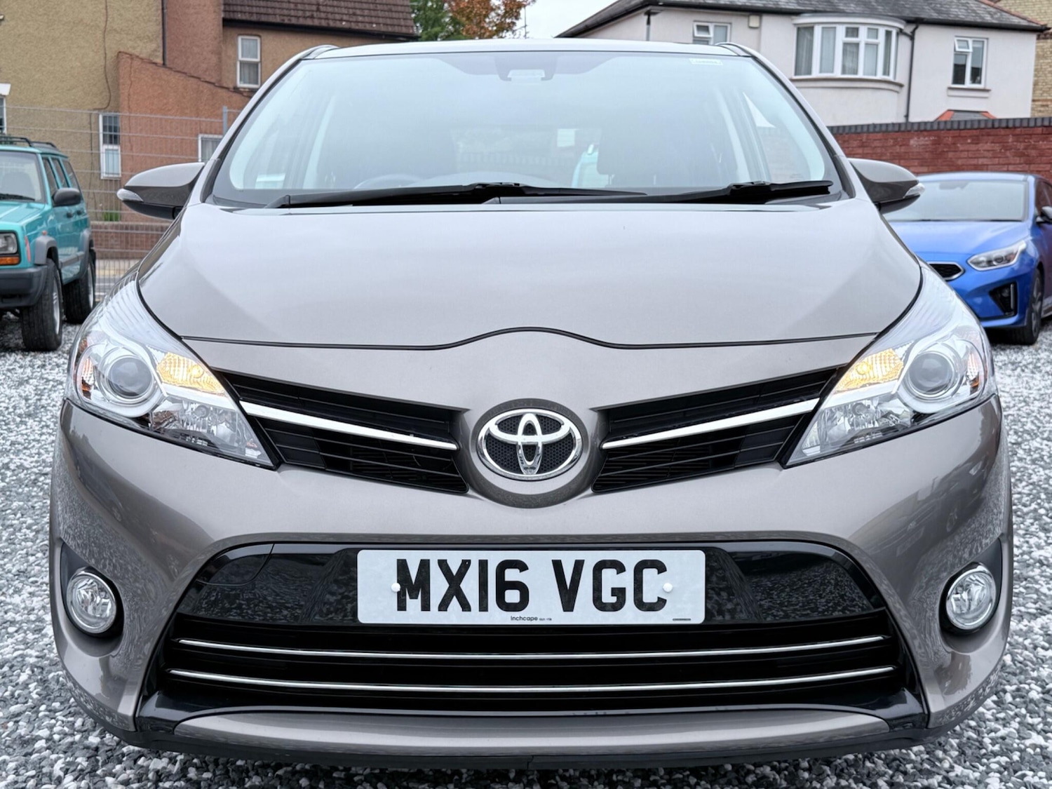 Used Toyota Verso 2016 for sale - 76260285: Photo 12