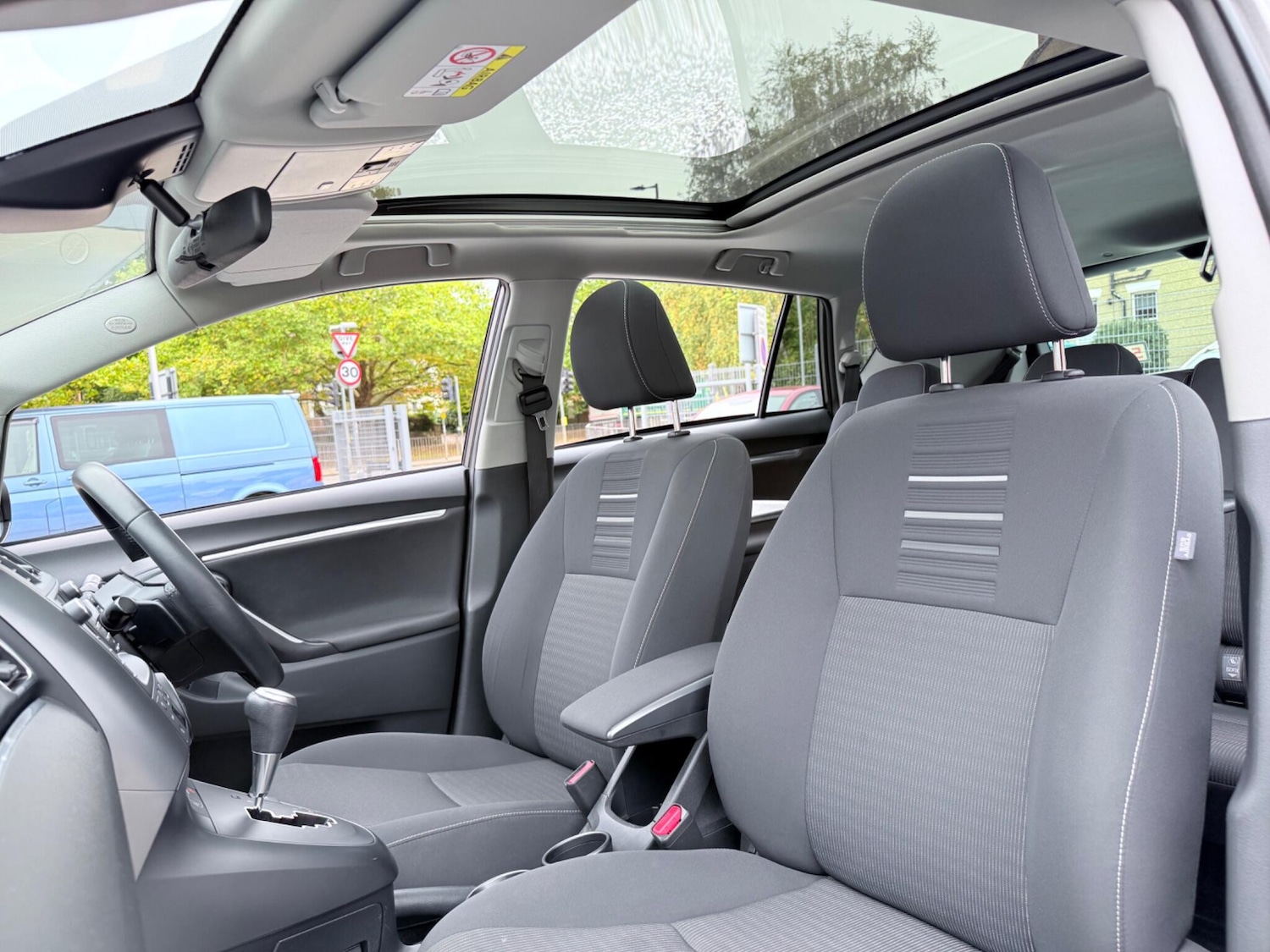 Used Toyota Verso 2016 for sale - 76260285: Photo 36