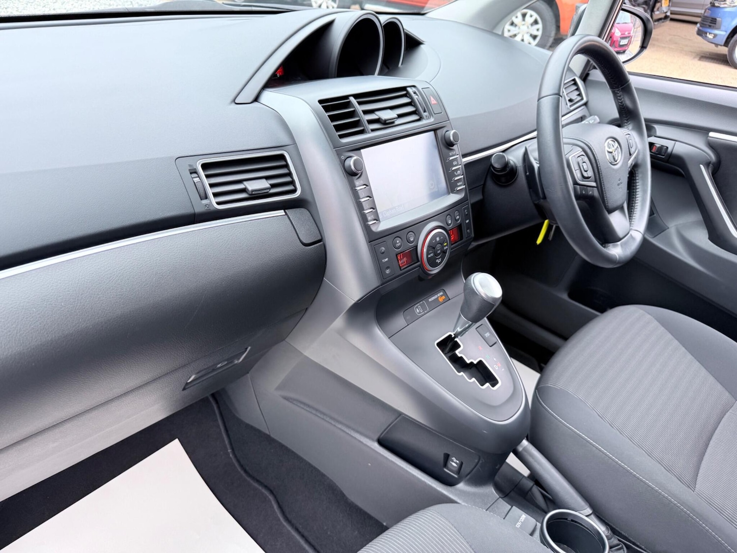 Used Toyota Verso 2016 for sale - 76260285: Photo 39