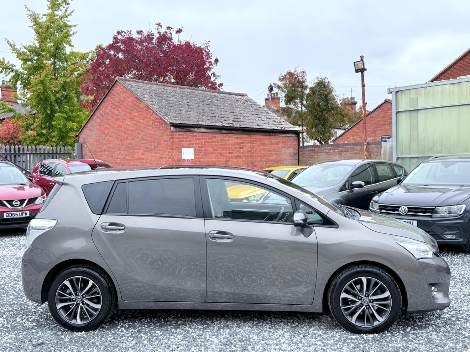 Used Toyota Verso 2016 for sale - 76260285: Photo 6