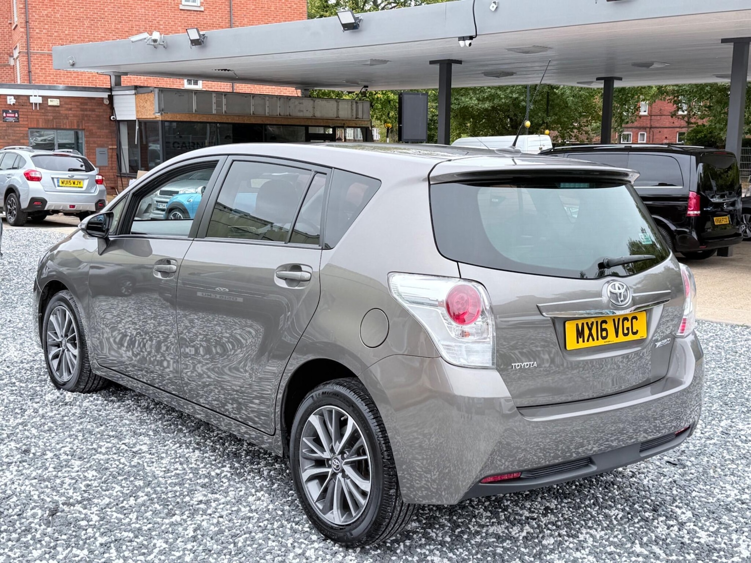 Used Toyota Verso 2016 for sale - 76260285: Photo 9