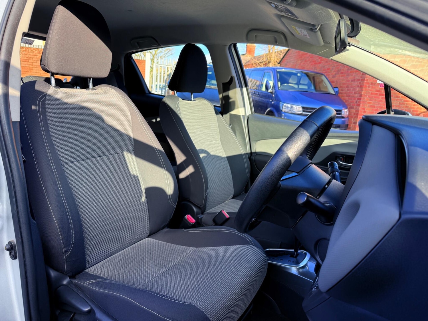 Used Toyota Yaris for sale - 77230514: Photo 28