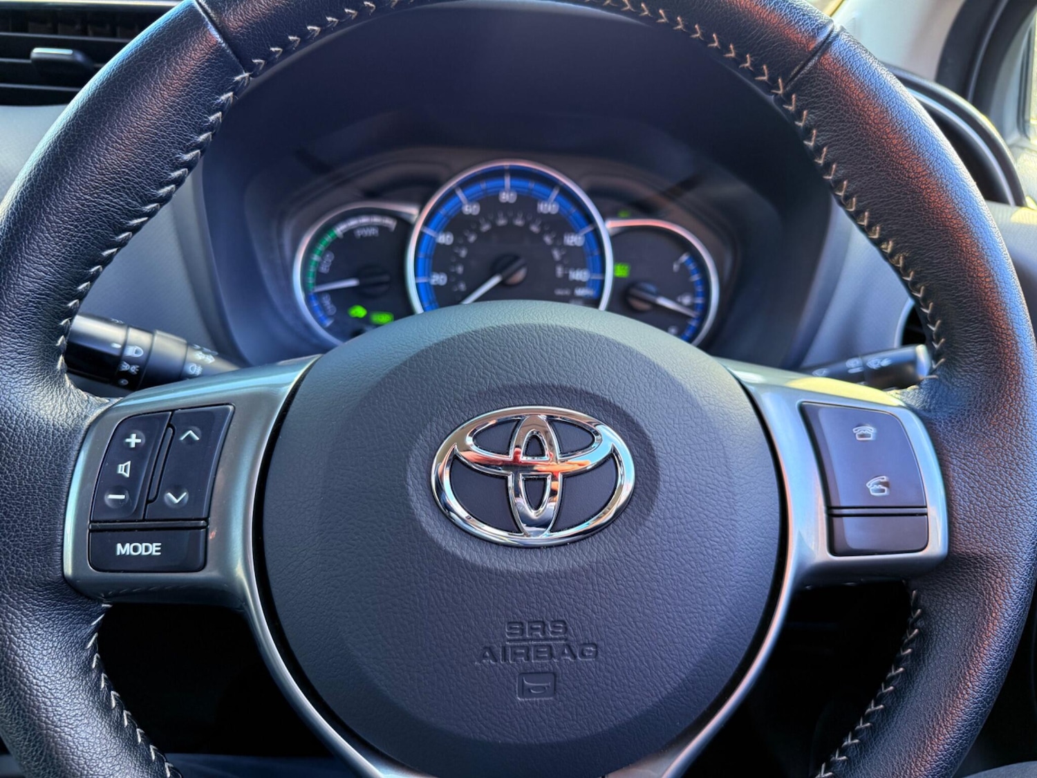 Used Toyota Yaris for sale - 77230514: Photo 46