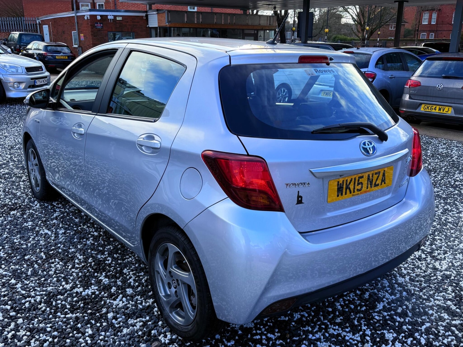 Used Toyota Yaris for sale - 77230514: Photo 8