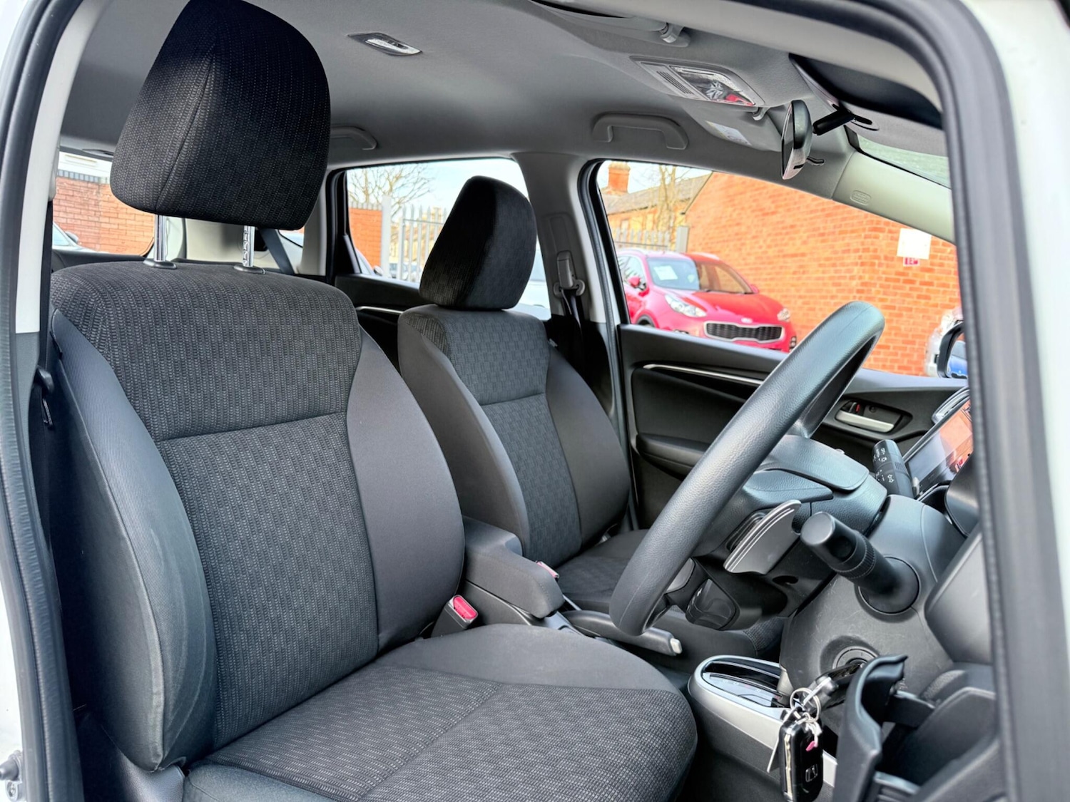 Used Honda Jazz 2016 for sale - 76865242: Photo 31