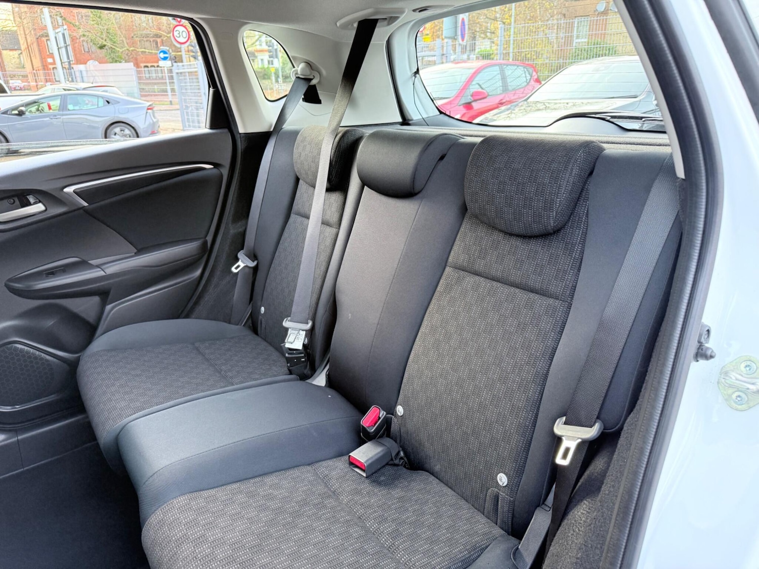 Used Honda Jazz 2016 for sale - 76865242: Photo 38