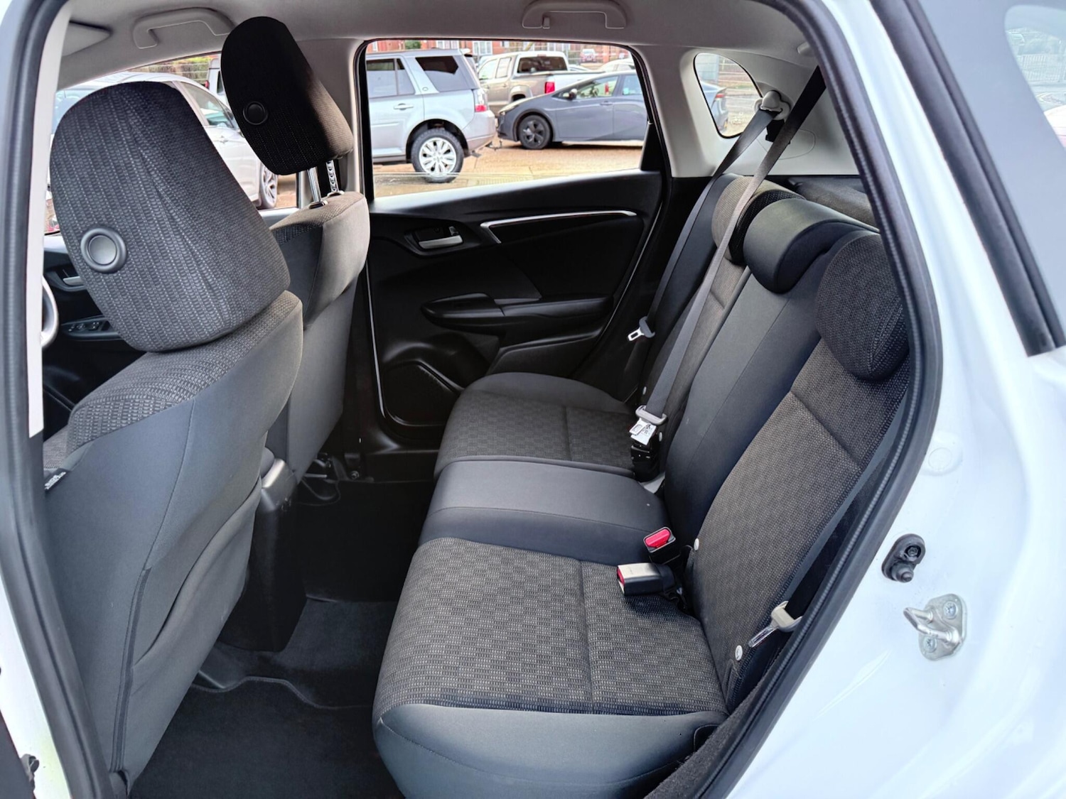 Used Honda Jazz 2016 for sale - 76865242: Photo 39