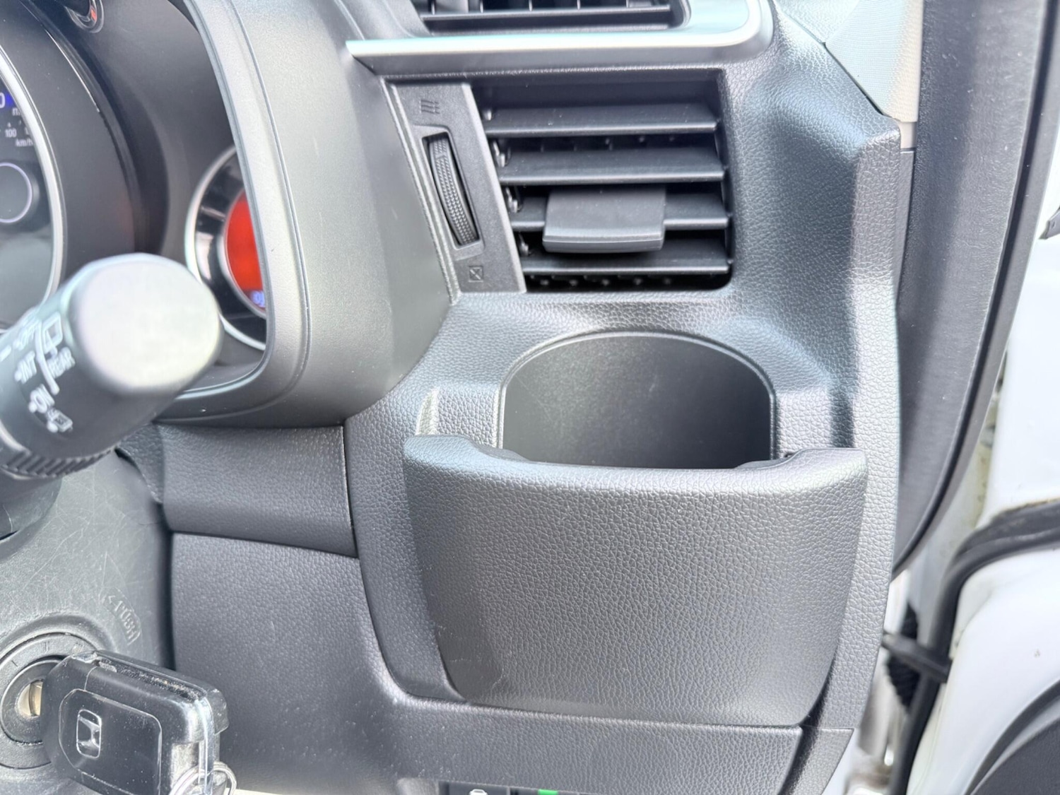 Used Honda Jazz 2016 for sale - 76865242: Photo 60