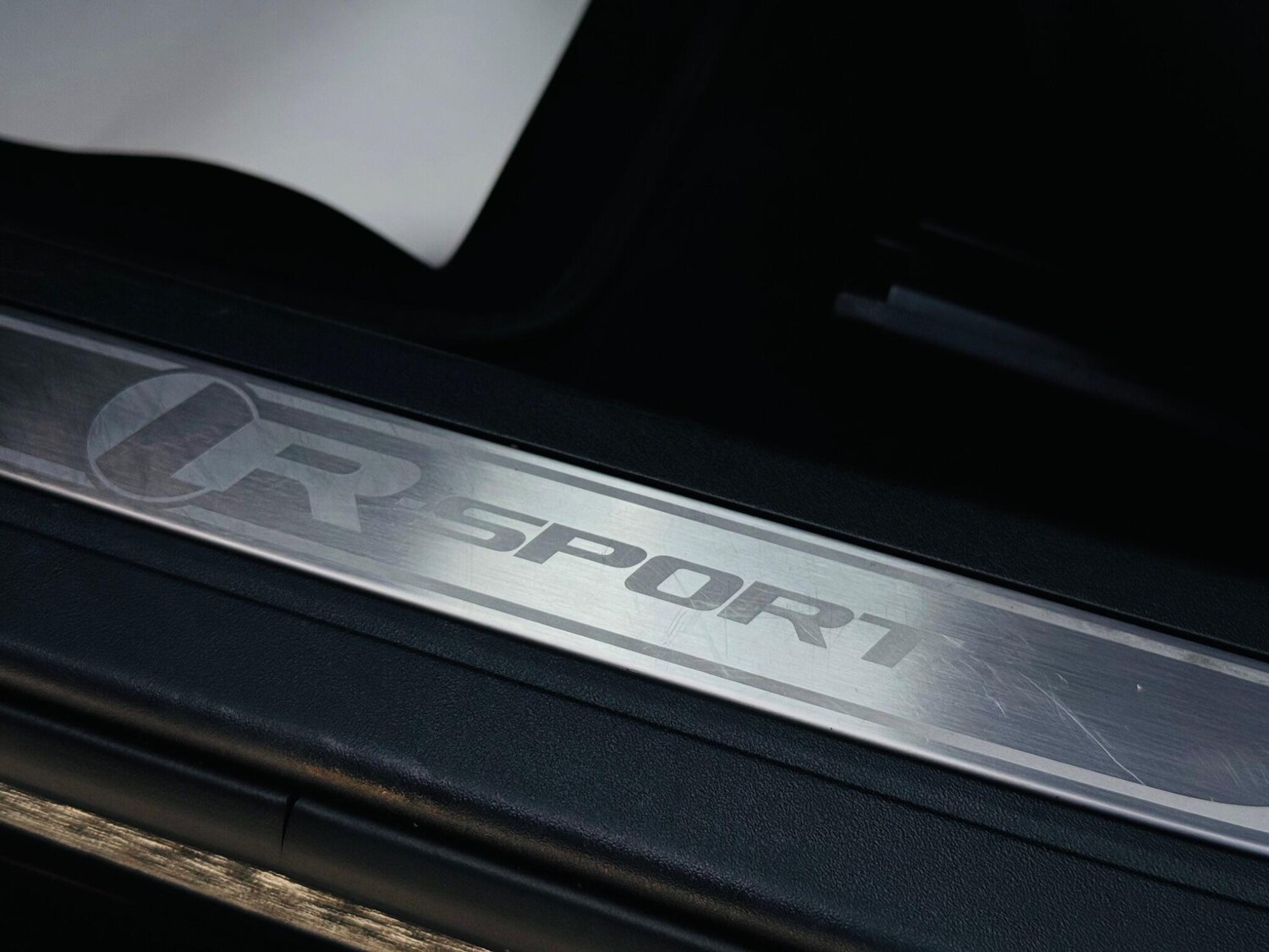 Used Jaguar XF 2017 for sale - 77838737: Photo 42