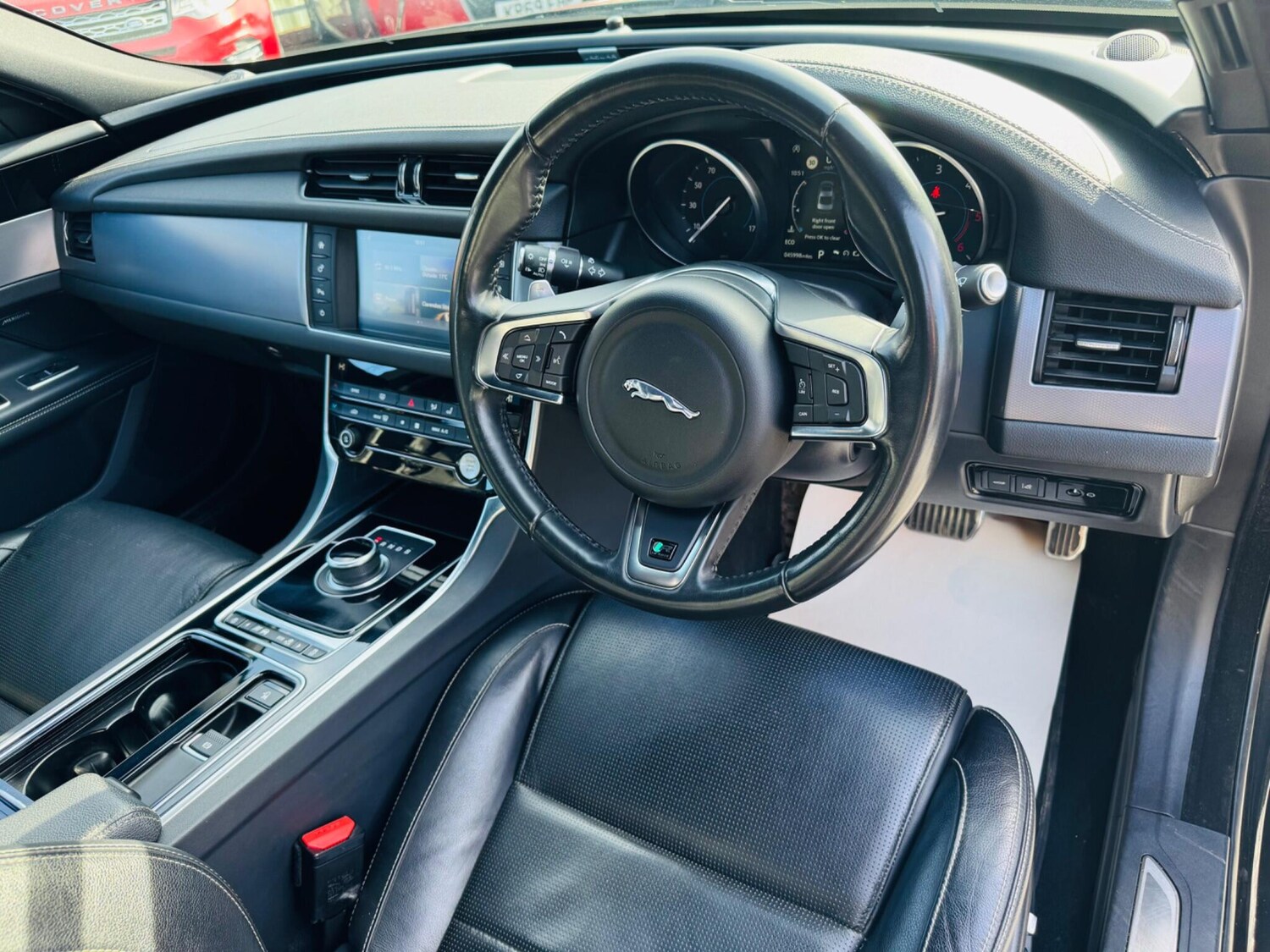 Used Jaguar XF 2017 for sale - 77838737: Photo 57