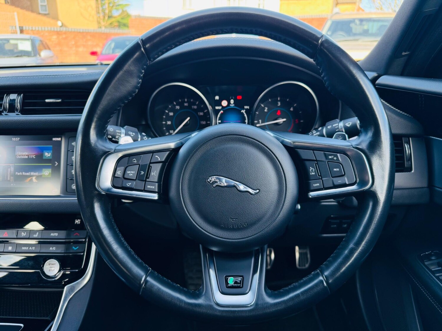 Used Jaguar XF 2017 for sale - 77838737: Photo 61