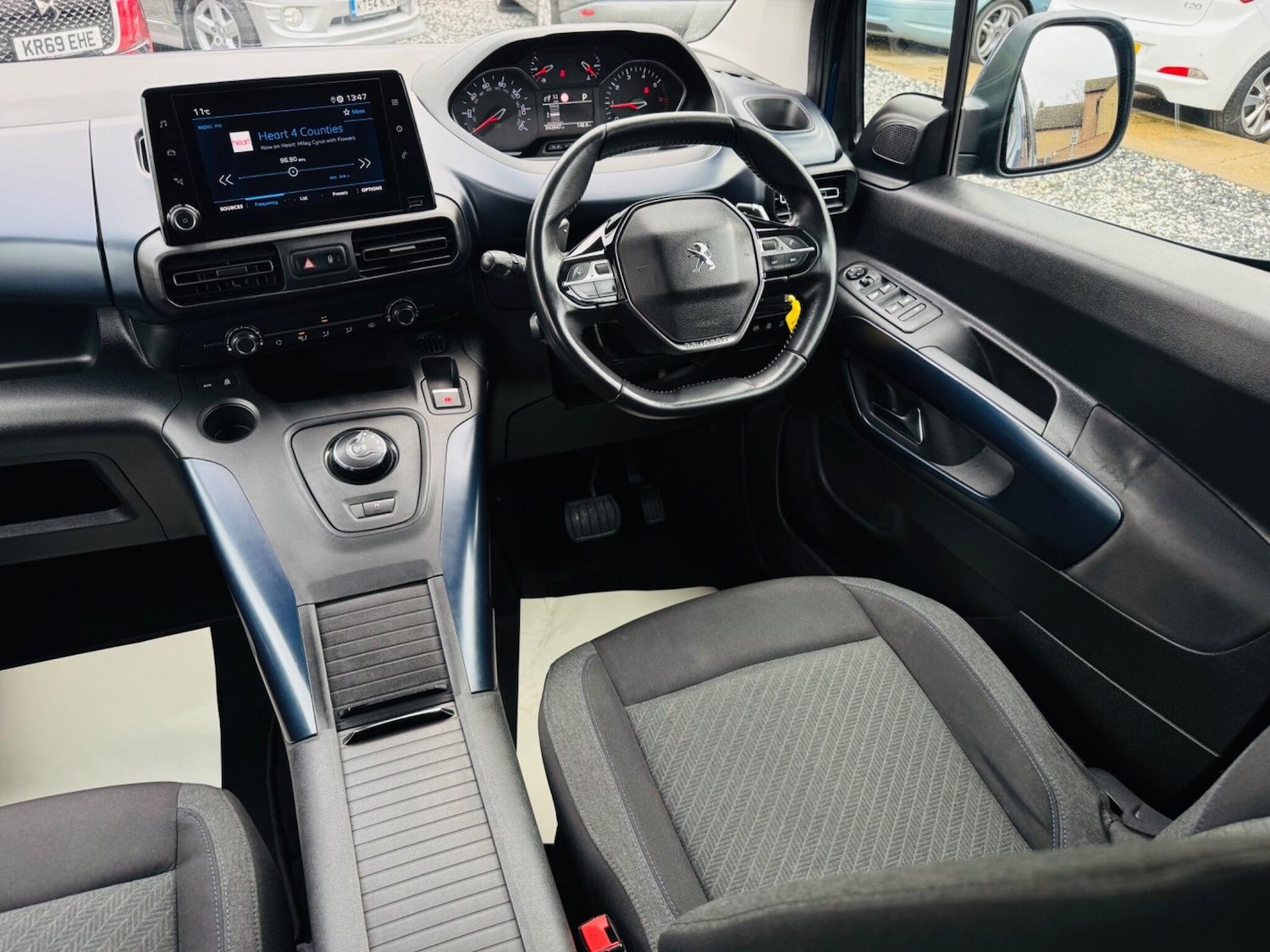 Used Peugeot Rifter 2019 for sale - 77537367: Photo 22