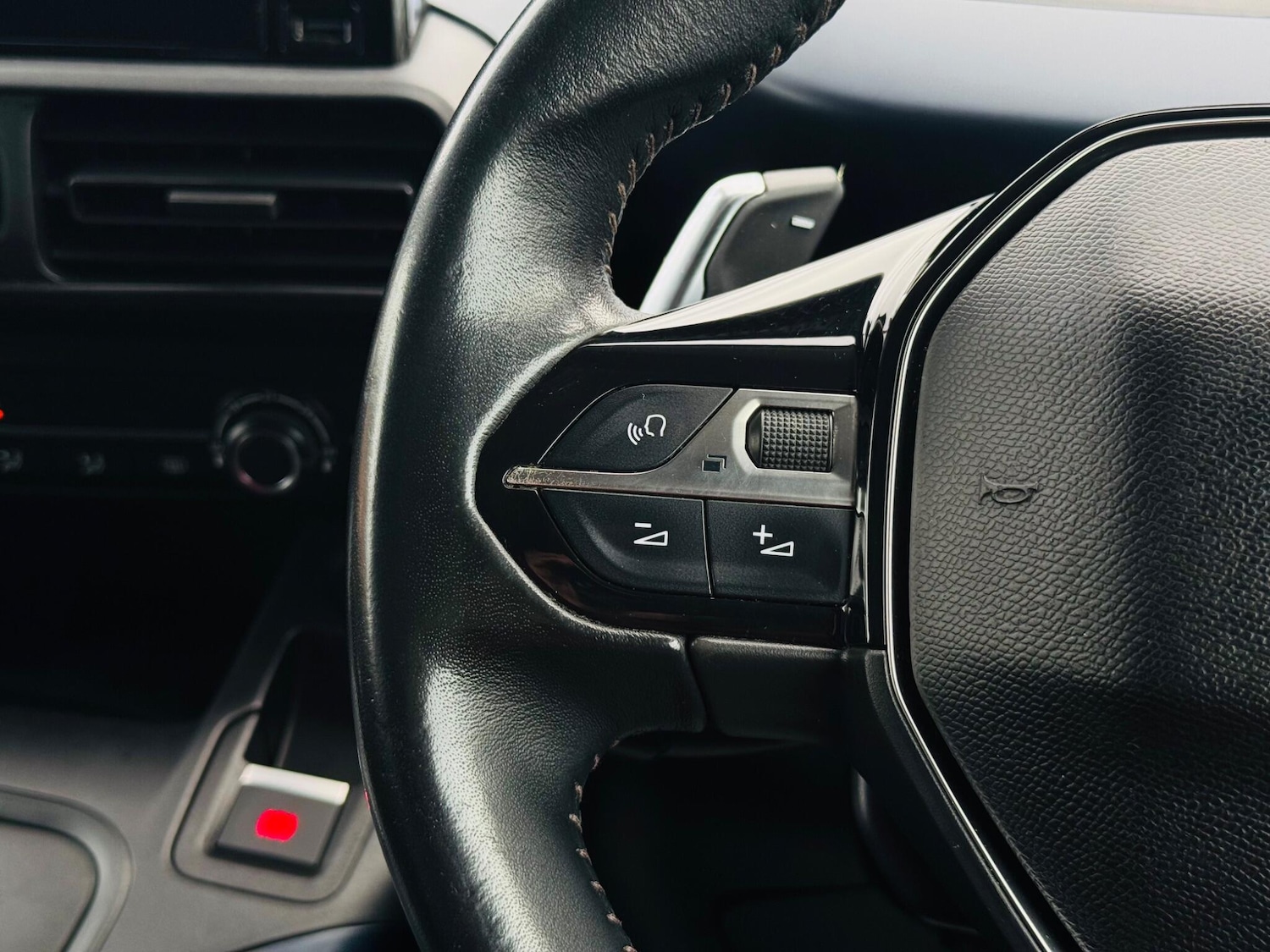 Used Peugeot Rifter 2019 for sale - 77537367: Photo 37