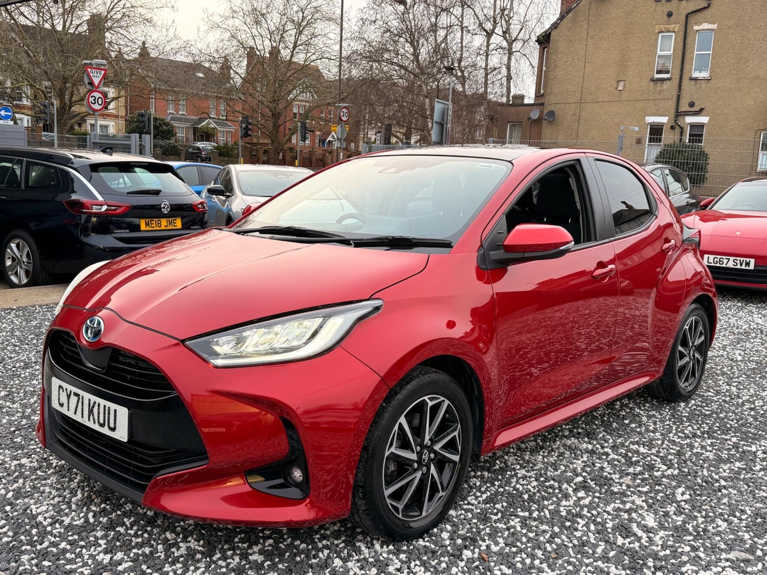 Used Toyota Yaris 2021 for sale - 77624818: Photo 10