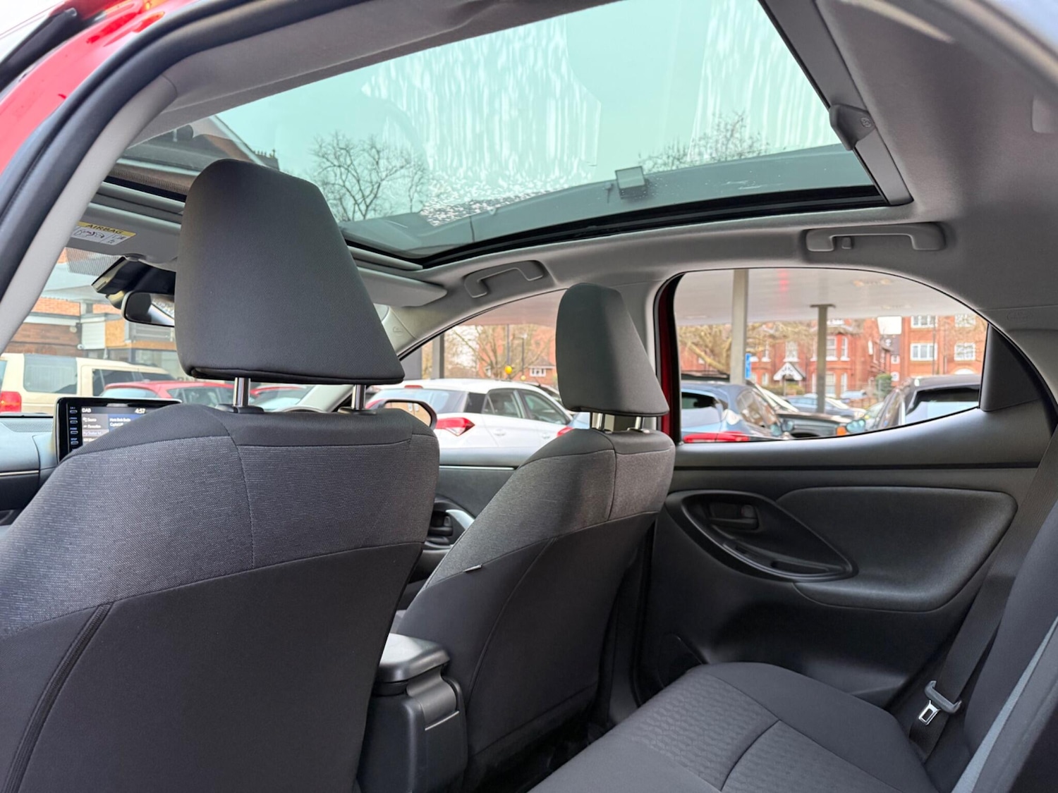 Used Toyota Yaris 2021 for sale - 77624818: Photo 50