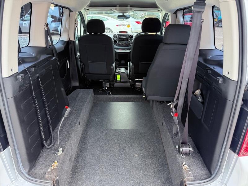 Vehicle 28