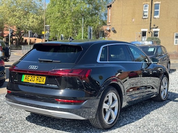 Used Audi e-tron 2020 for sale - 78376167: Photo