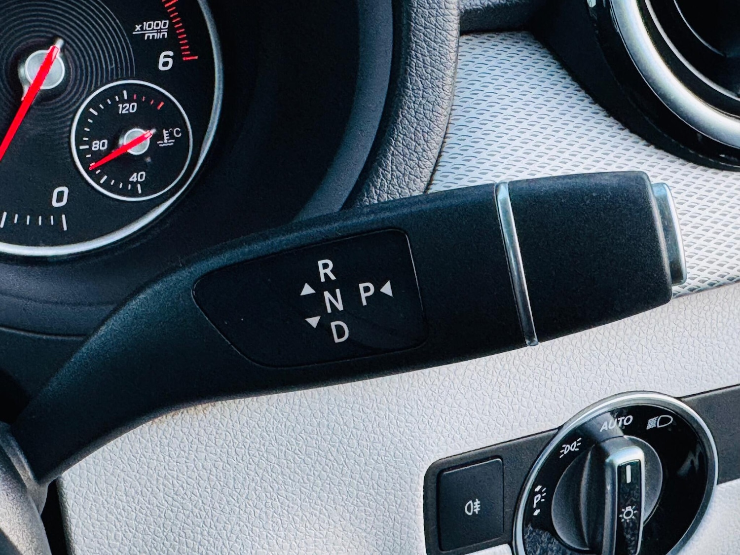 Used Mercedes-Benz B Class 2016 for sale - 77737819: Photo 48