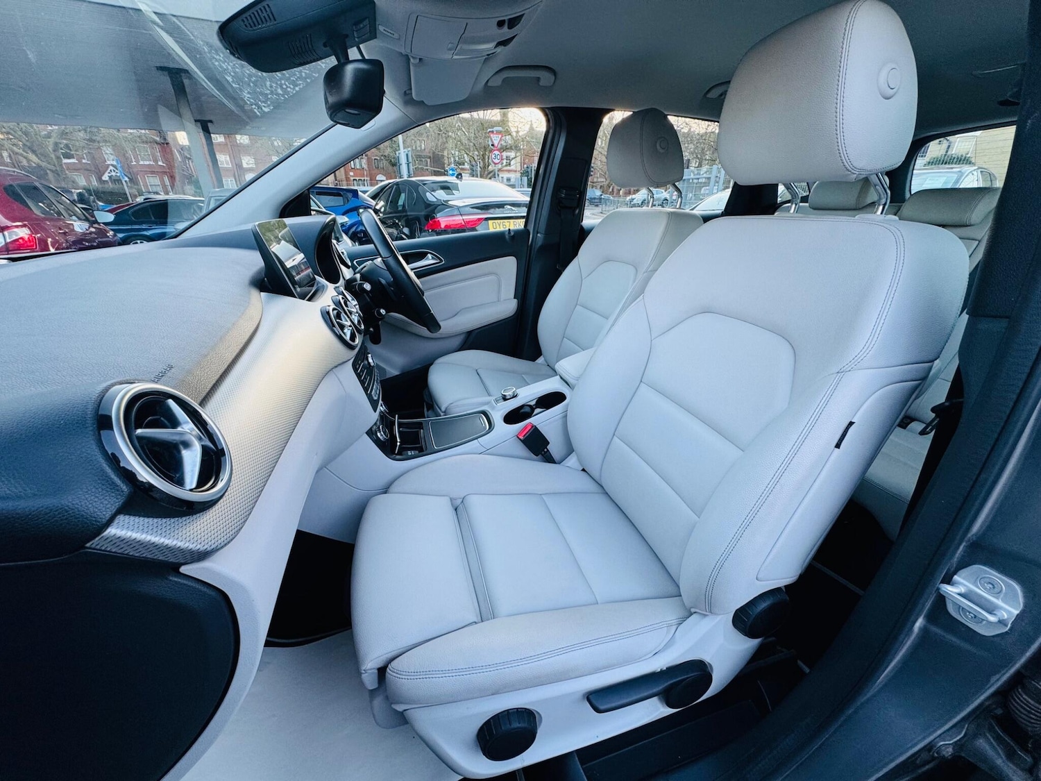 Used Mercedes-Benz B Class 2016 for sale - 77737819: Photo 59