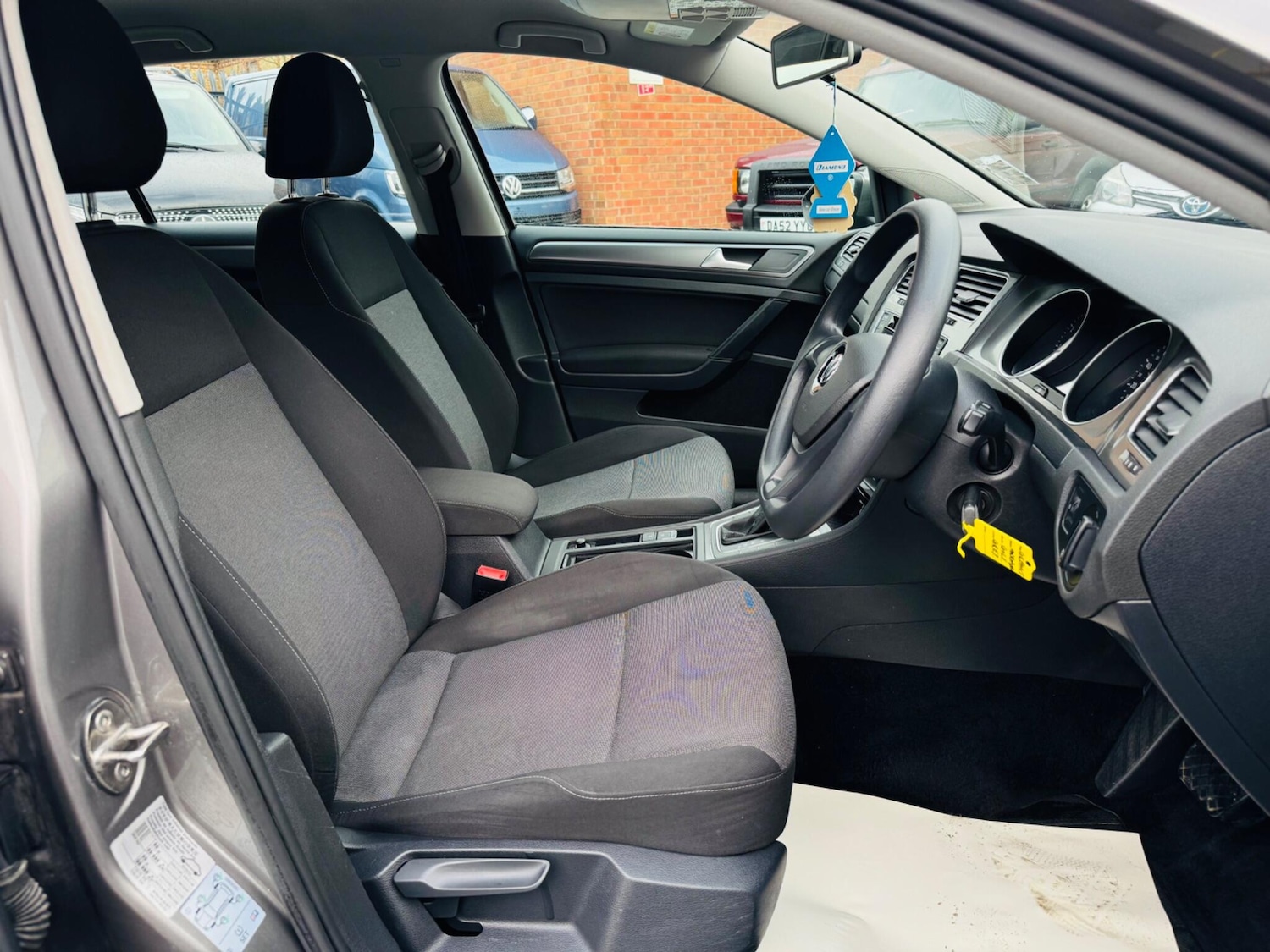 Used Volkswagen Golf 2014 for sale - 77550161: Photo 41